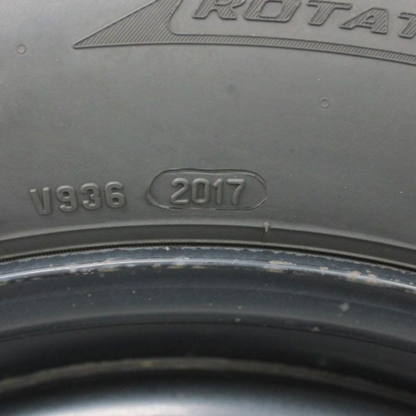 Gebrauchter-Winterkomplettradsatz-VW-Golf7-Rosier-Online-Shop (20)